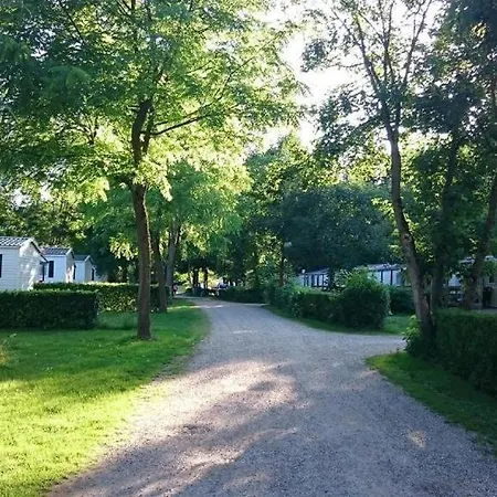 Mobil Proche Europa Park/rulantica 캠프장